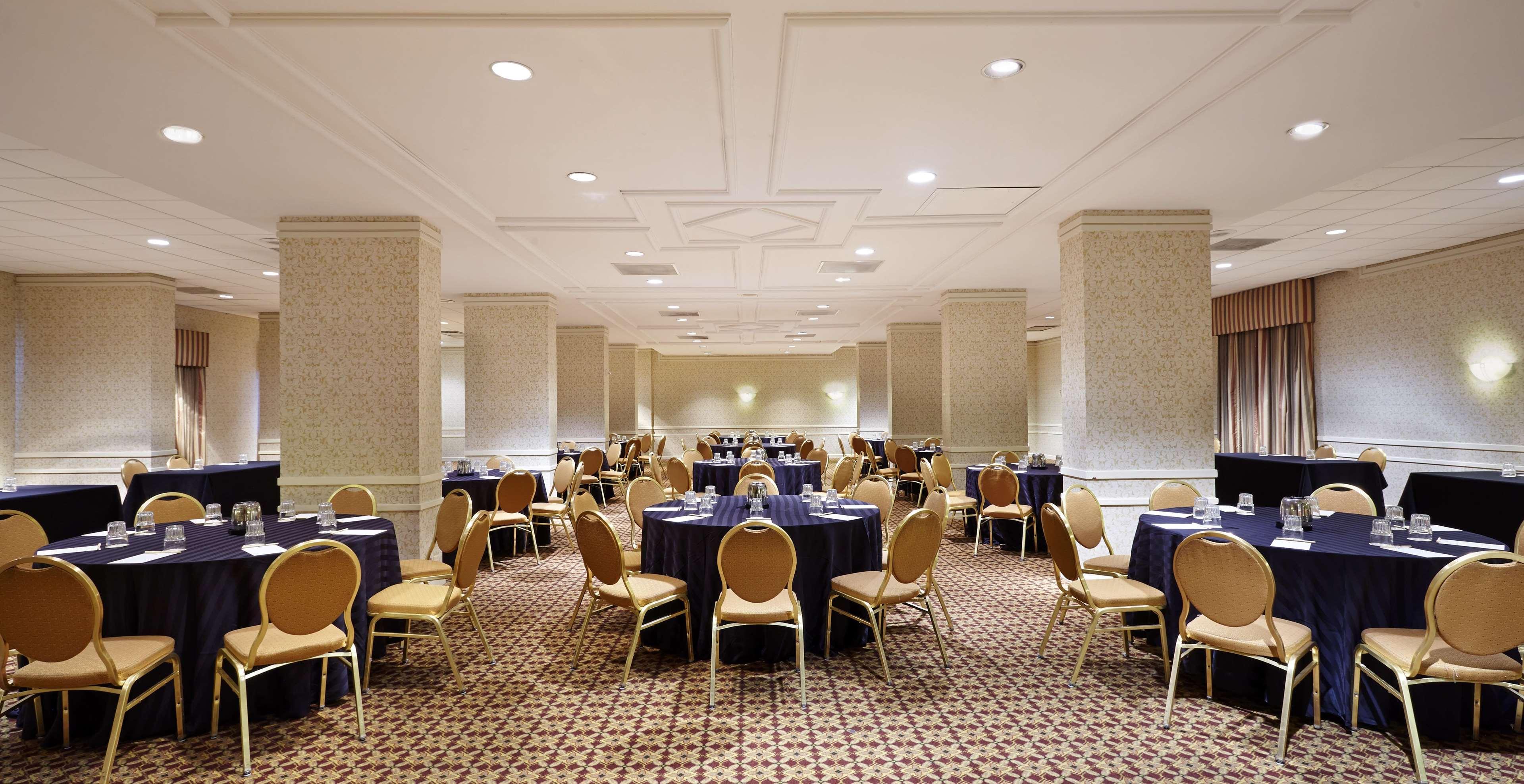 Doubletree By Hilton Washington Dc - Crystal City Арлингтон Экстерьер фото