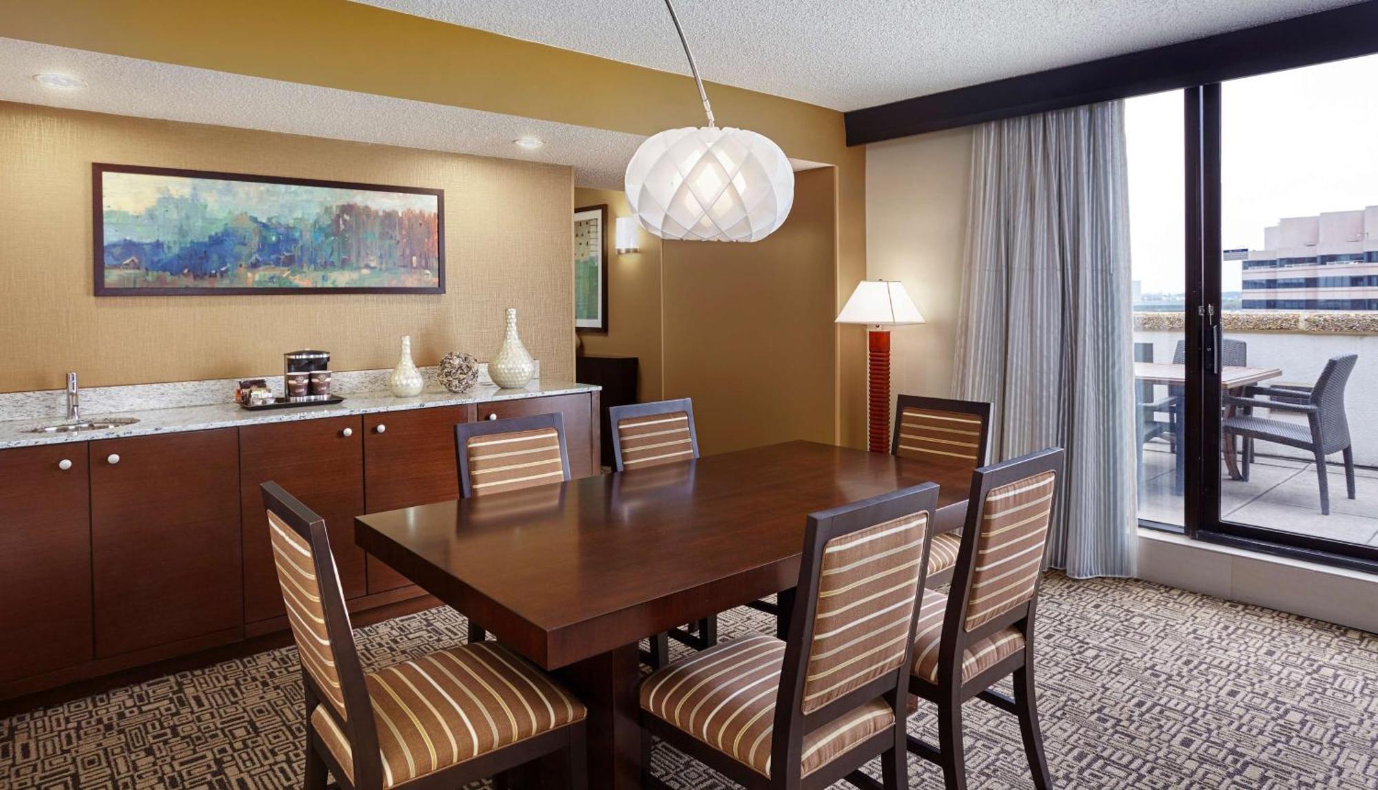 Doubletree By Hilton Washington Dc - Crystal City Арлингтон Экстерьер фото