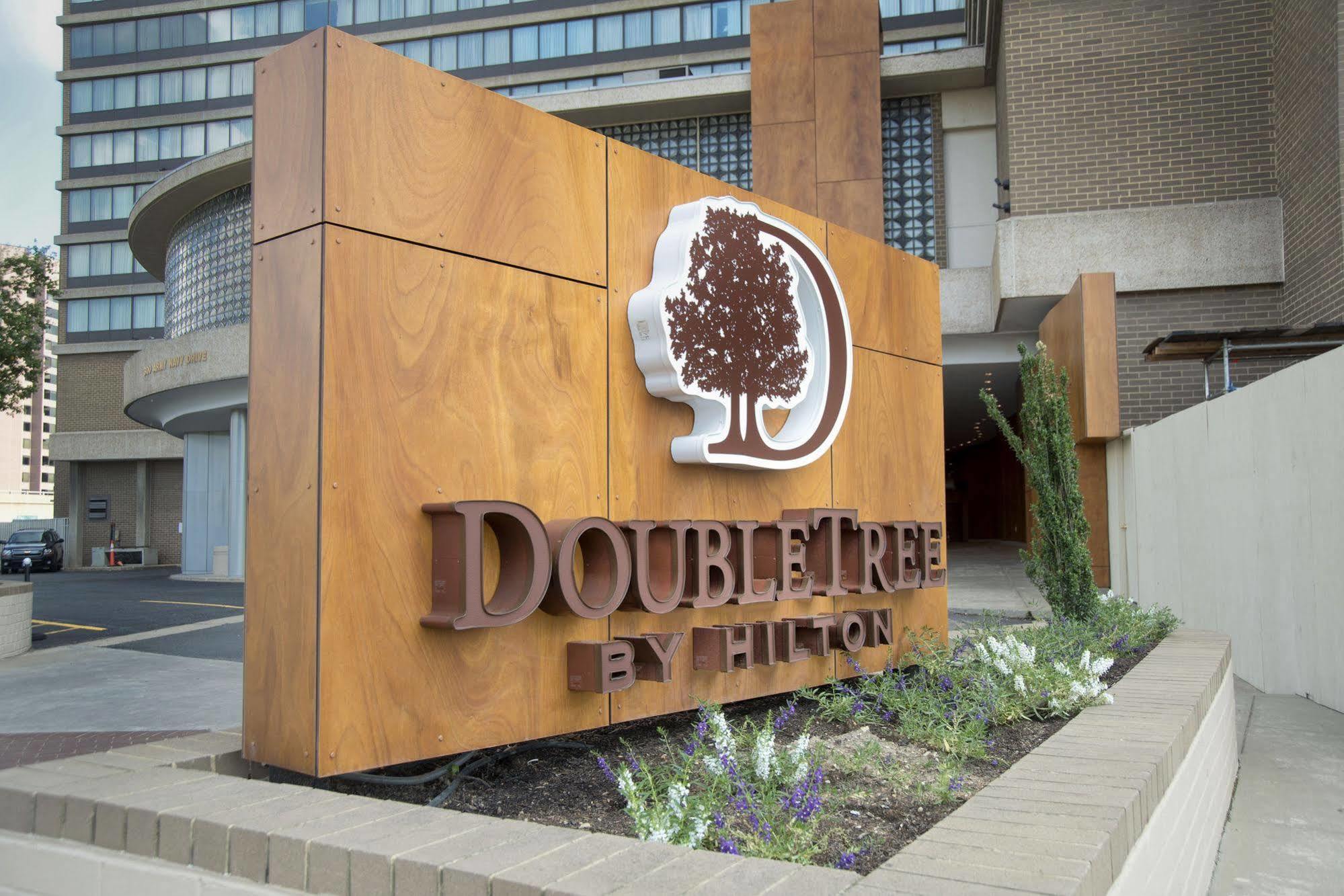 Doubletree By Hilton Washington Dc - Crystal City Арлингтон Экстерьер фото